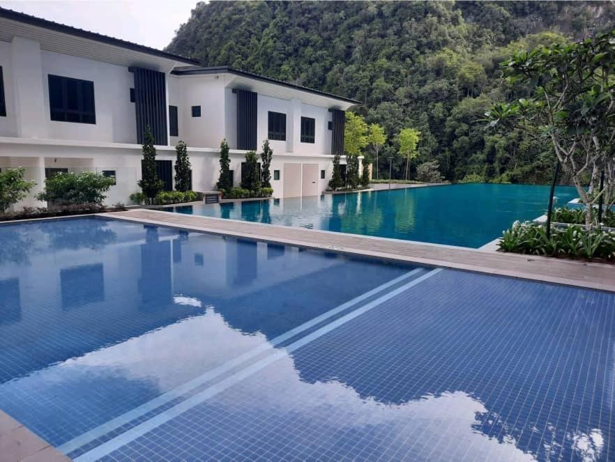 Hotspring 2 Room 1512 Suite Sunway Onsen With Theme Park View 4 Pax Tambun Εξωτερικό φωτογραφία